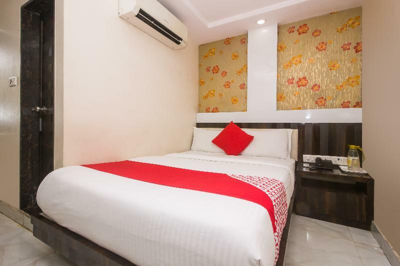 โอโย 8193 โฮเต็ล เพิร์ล วิว Hotel มุมไบ ภายนอก รูปภาพ