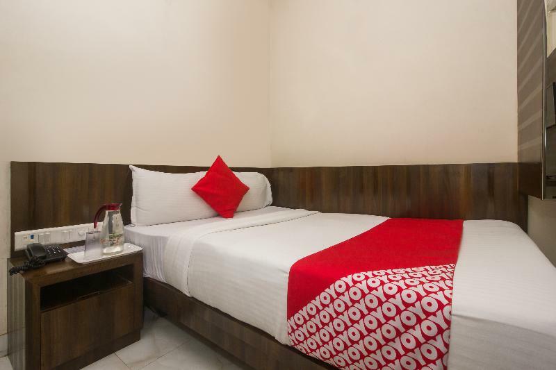 โอโย 8193 โฮเต็ล เพิร์ล วิว Hotel มุมไบ ภายนอก รูปภาพ